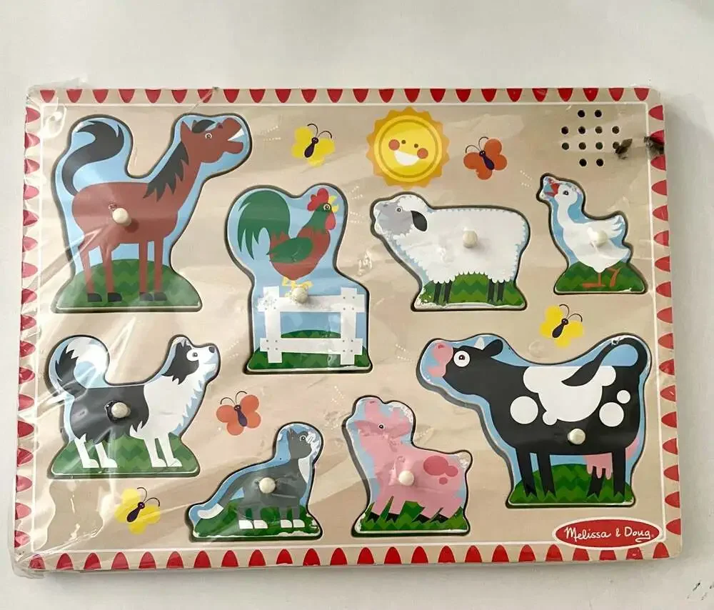 Melissa & Doug Farm Animals Sound Puzzle 8-Piece Wooden Peg Puzzle